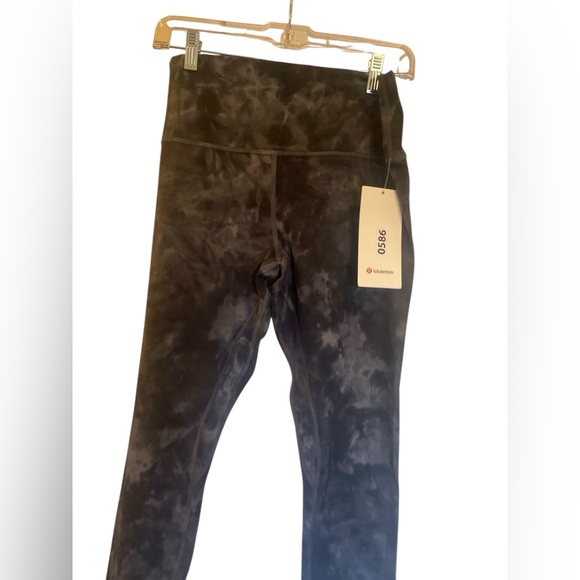 NWT Lululemon align HR pants Size 12 - Picture 2 of 4